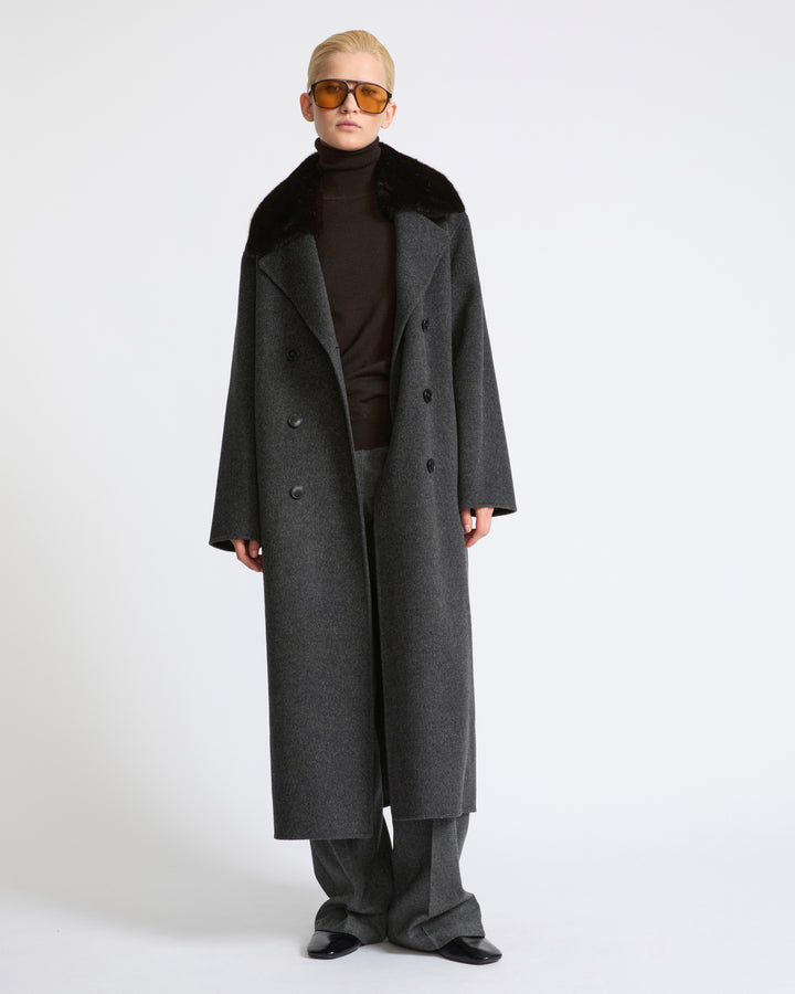 Long cashmere wool coat with mink fur collar