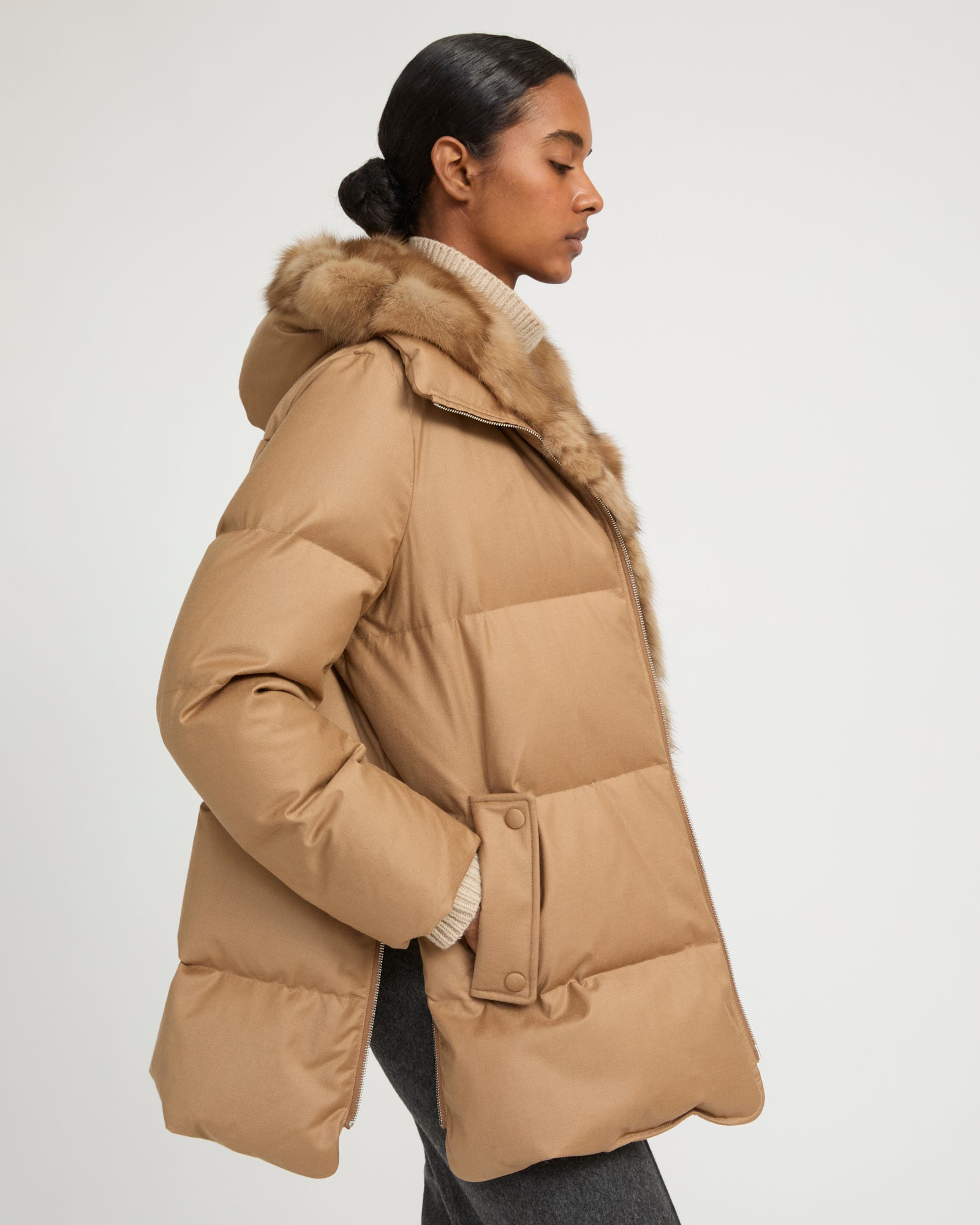 Flannel down jacket with detachable sable fur bib - Yves Salomon