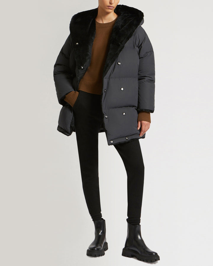 Balck Friday 2025 - Yves Salomon - Reversible down jacket in waterproof technical fabric and sheared rabbit