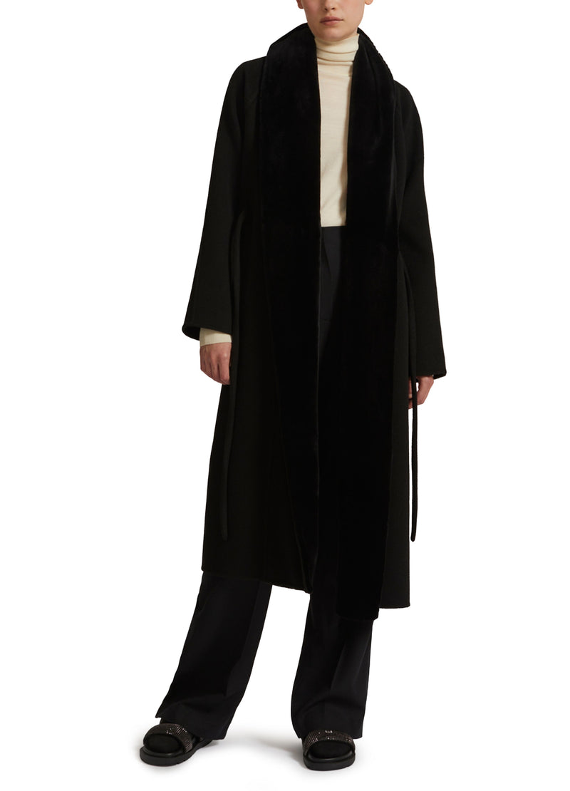 Cashmere wool coat with mink fur inner collar and facing