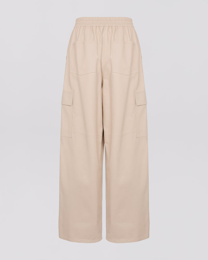 Cargo trousers in lamb leather