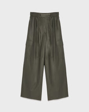 Cargo trousers in lamb leather