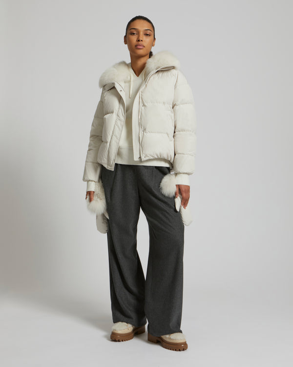 Boxy down jacket in waterproof technical fabric with fox fur collar - white - Yves Salomon