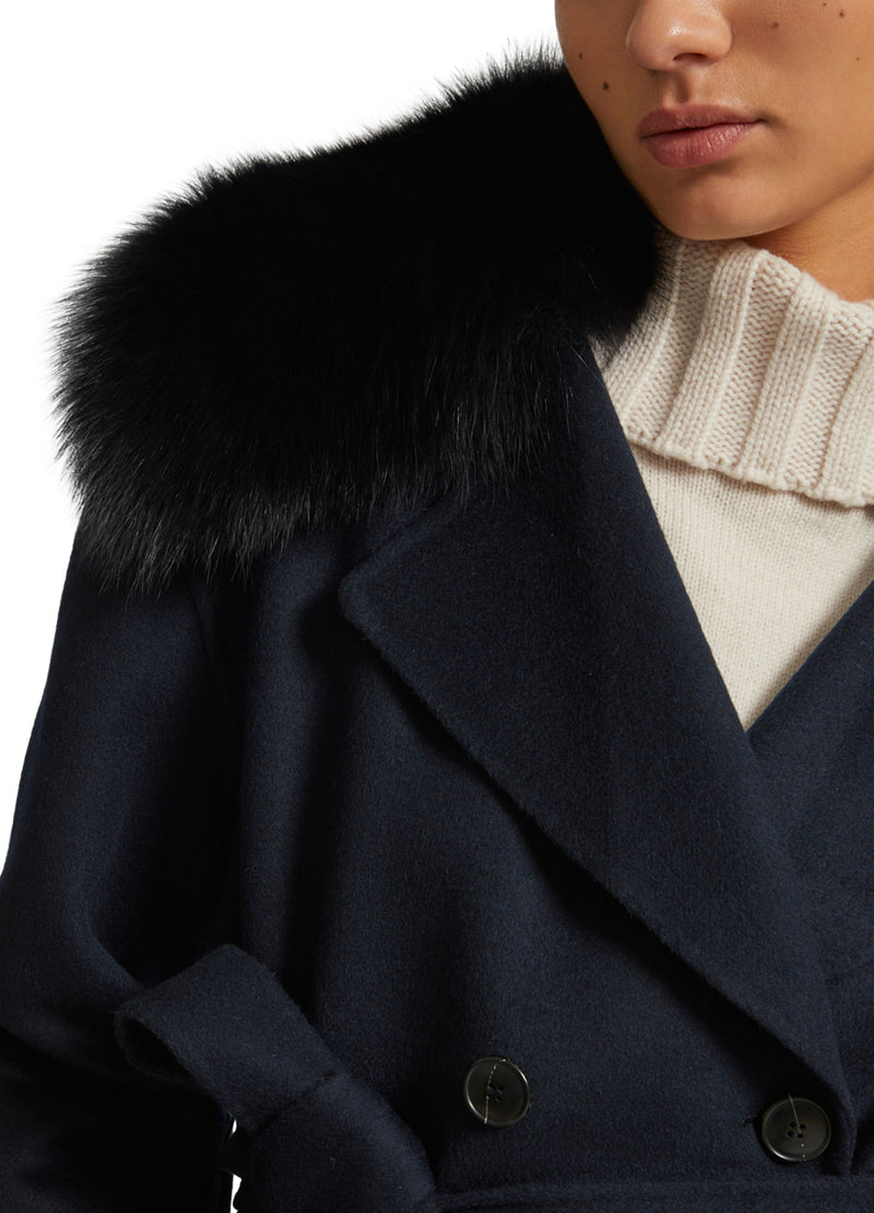 Cashmere wool peacot with fox fur collar