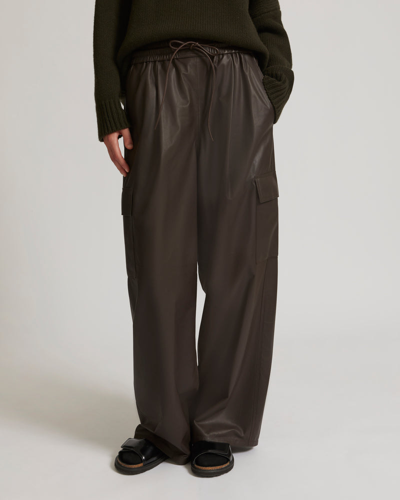 Cargo trousers in lamb leather - brown - Yves Salomon