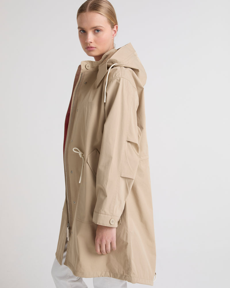 Short fishtail parka in technical fabric