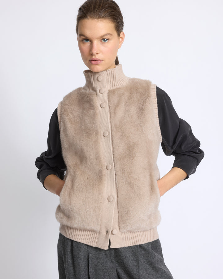 Short knitted gilet in merino and mink - Yves Salomon - New Fall/Winter Collection