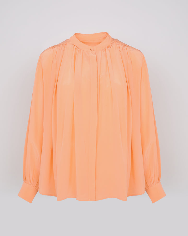 Pleated shirt in light silk crepe