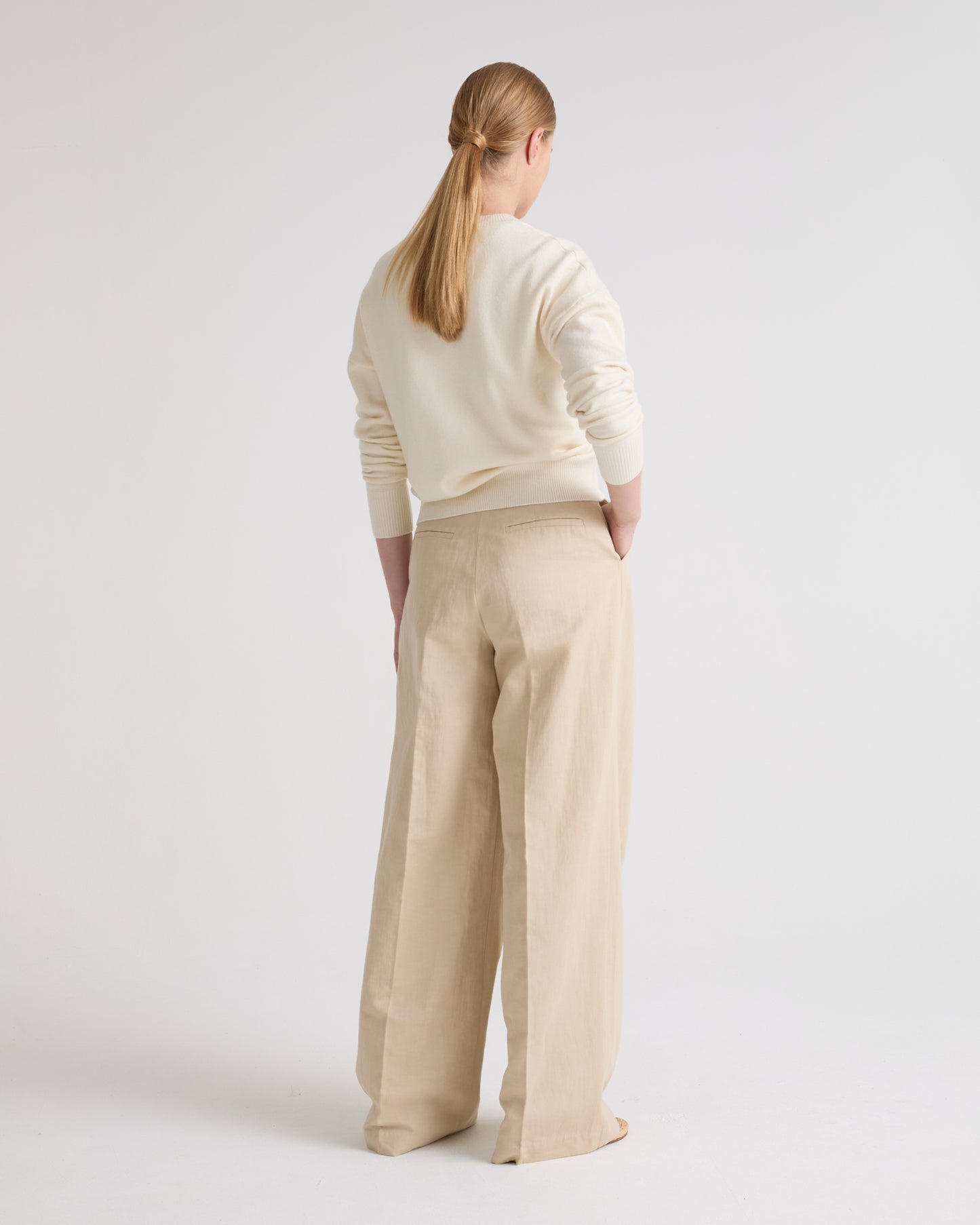 Private sale - Pleated trousers in cotton- Linen fabric -Yves Salomon