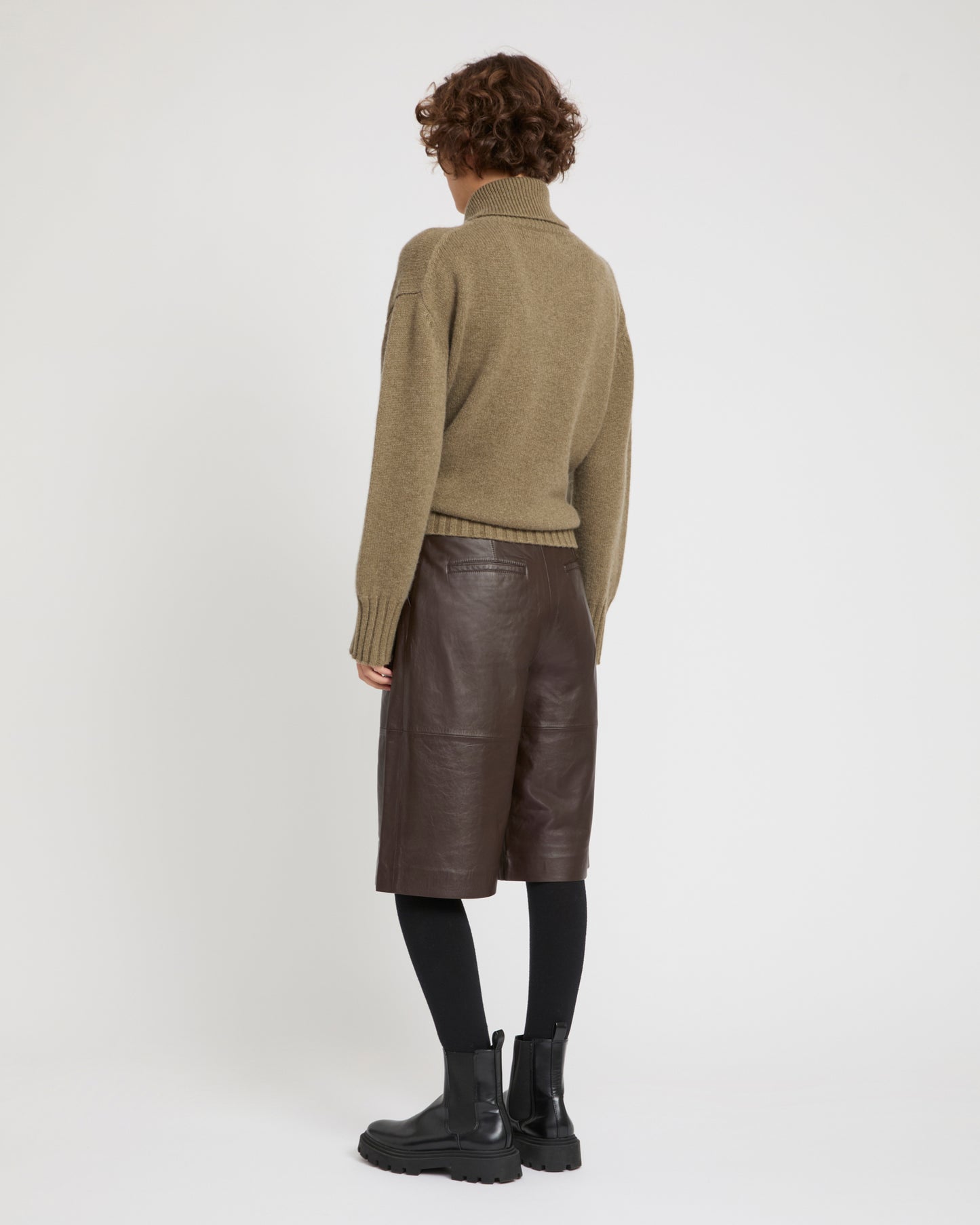 Lamb leather Bermuda shorts -Yves Salomon