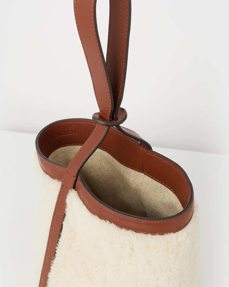 Merino mini bucket bag - biscotte/white - Yves Salomon