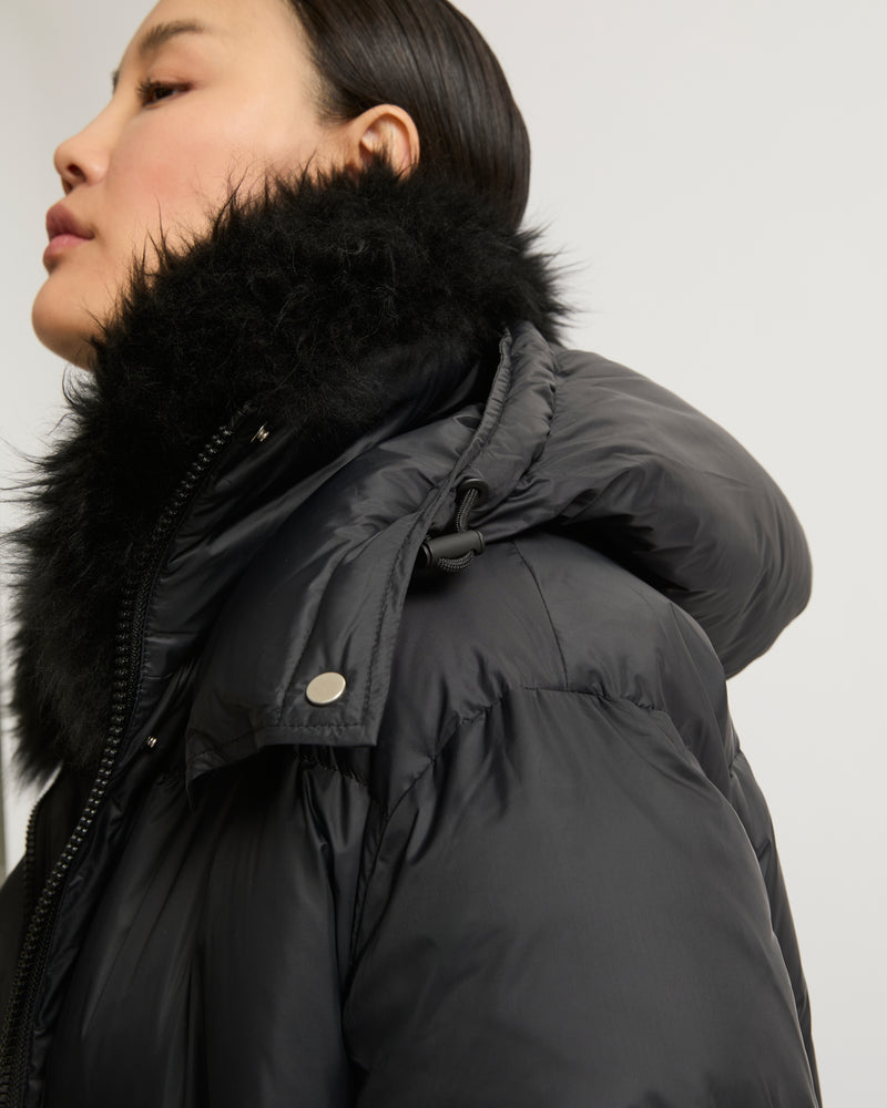 Extra-long down jacket with hood - black - Yves Salomon