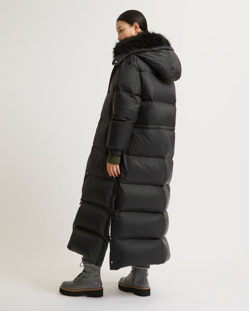 Extra-long down jacket with hood - black - Yves Salomon