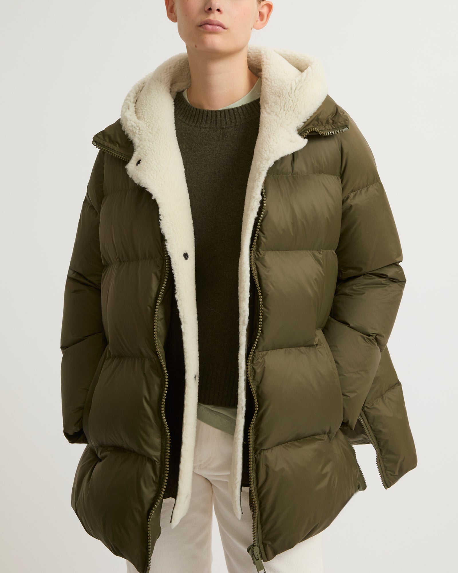 【関税込み】Yves Salomon ダウン Yves Salomon ダウンジャケット | ブラック | FARFETCH JP