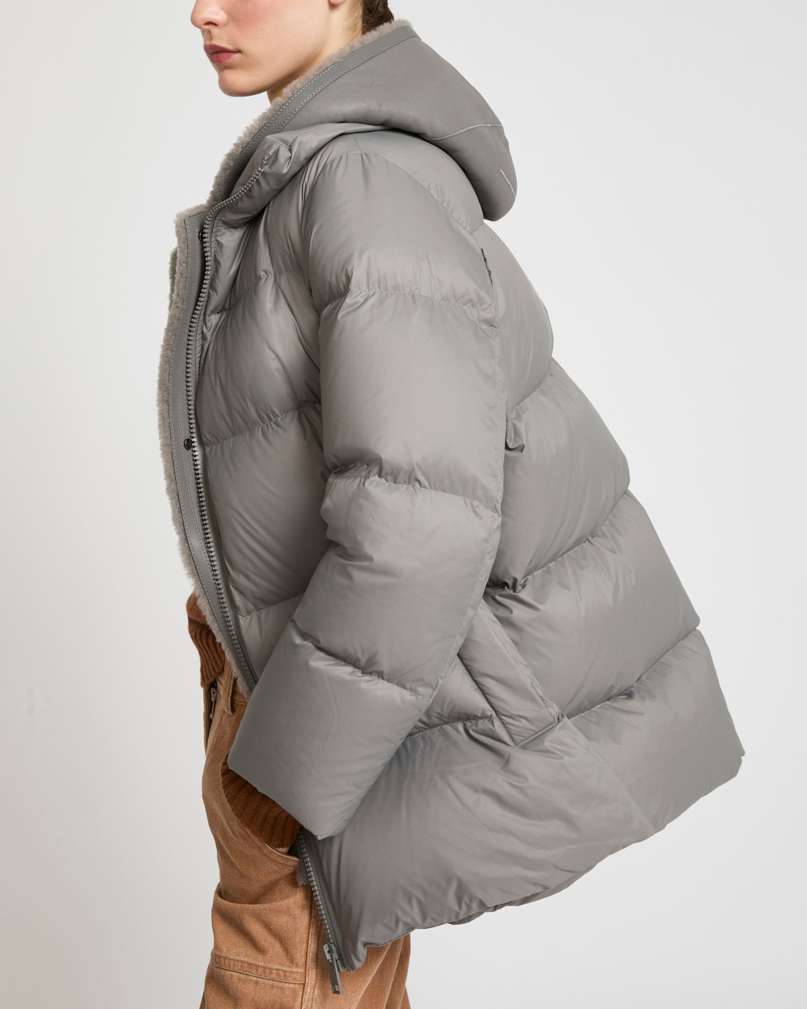 Hooded down jacket in nylon and lamb - grey - Yves Salomon