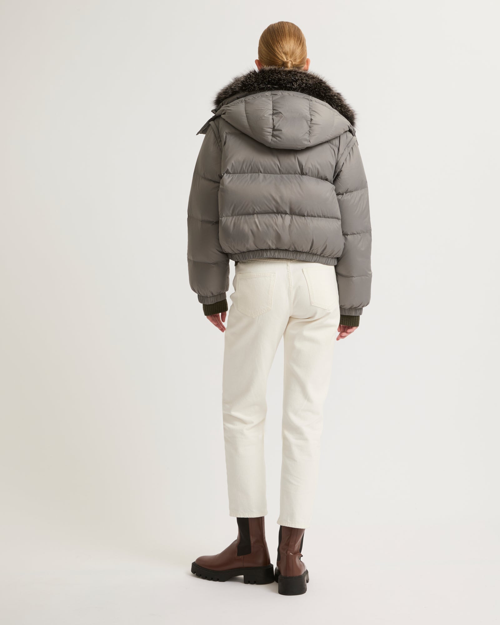 Short down jacket with fox fur collar-Yves salomon-Winter sale & boxing day
