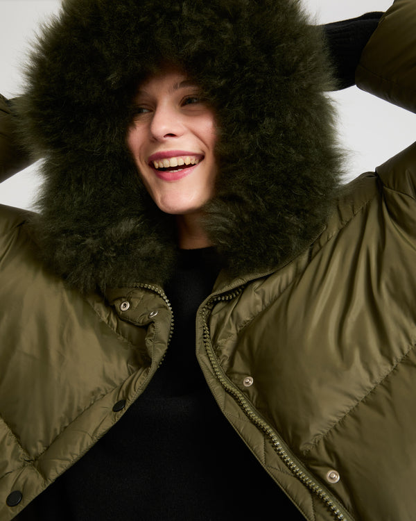 Down jacket with fur collar best sale