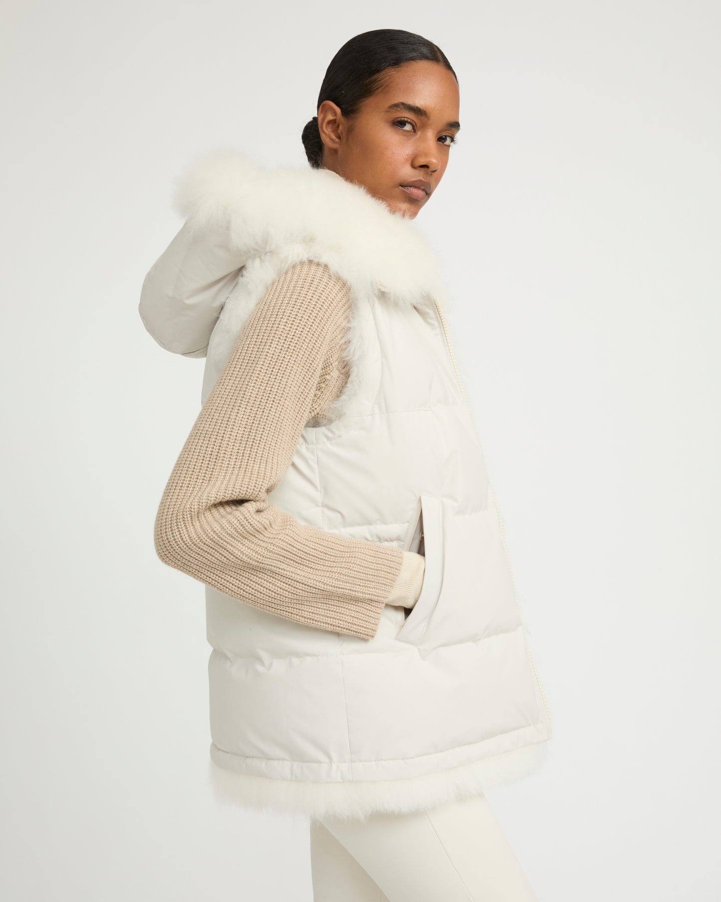 Reversible long-haired lambskin gilet - Yves Salomon