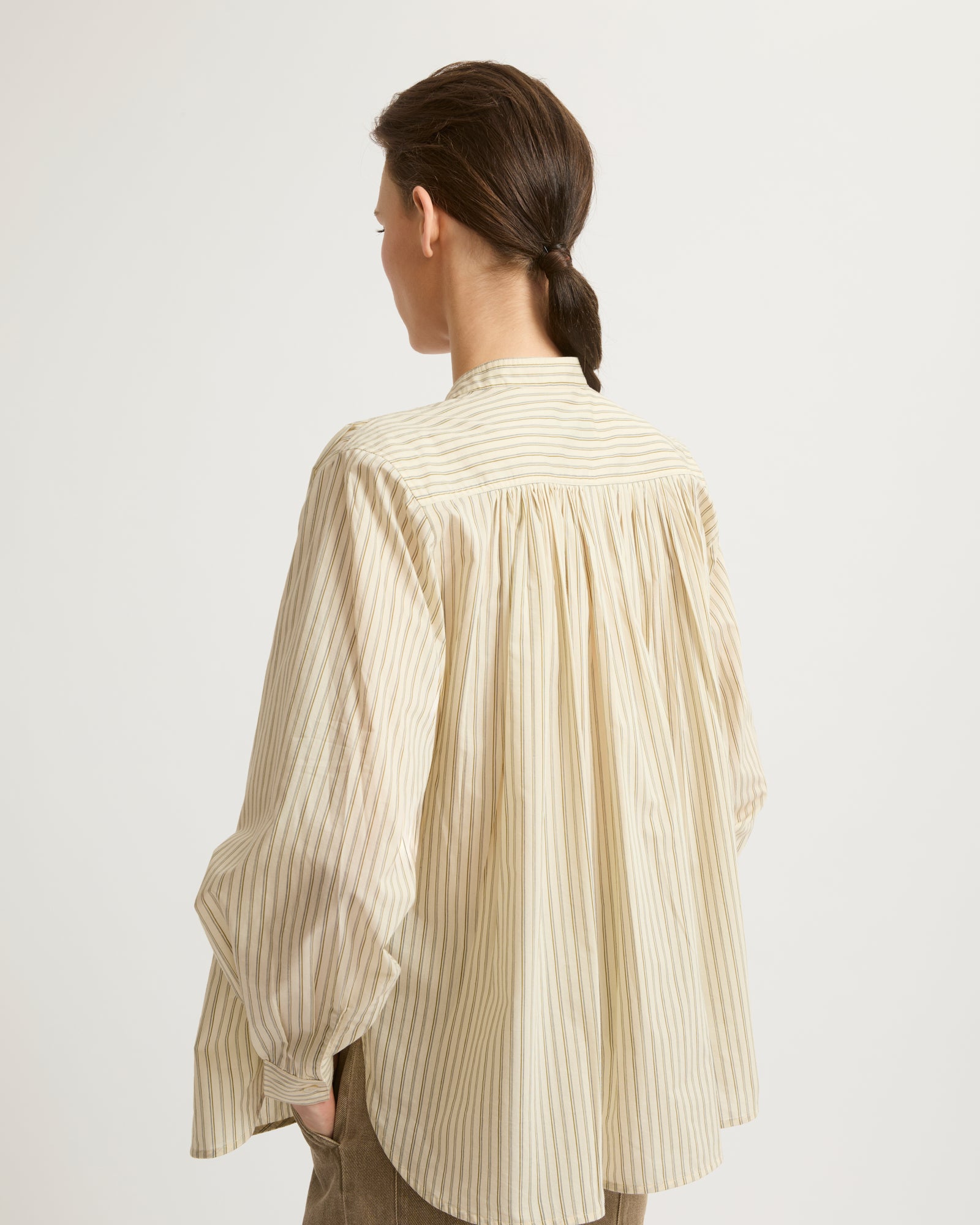 ◇KHAKIPOINT◇ Ribbed Button Tshirt ivory Women's Everyday Shirt in Calico | Brochu Walker
