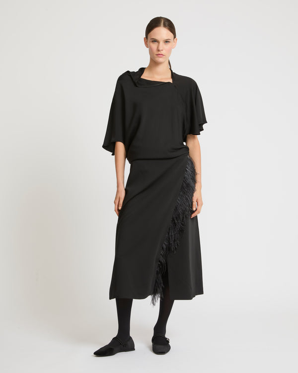 Skirt in viscose satin and feathers - black - Yves Salomon