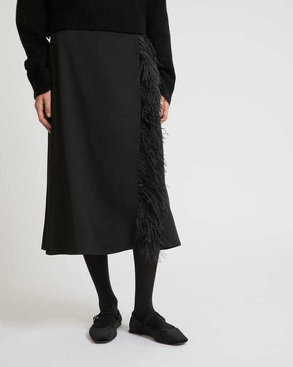 Skirt in viscose satin and feathers - black - Yves Salomon