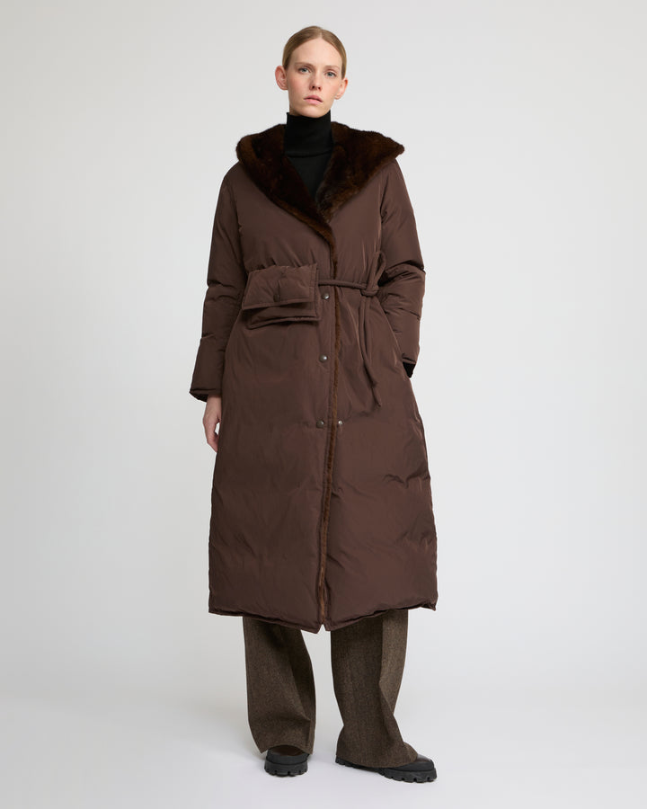 Long down jacket in technical fabric and mink fur