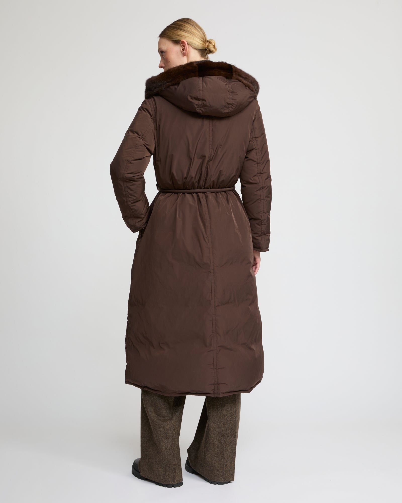 Long down jacket in technical fabric and mink fur - Yves Salomon