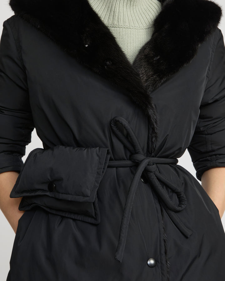 Long down jacket in technical fabric and mink fur