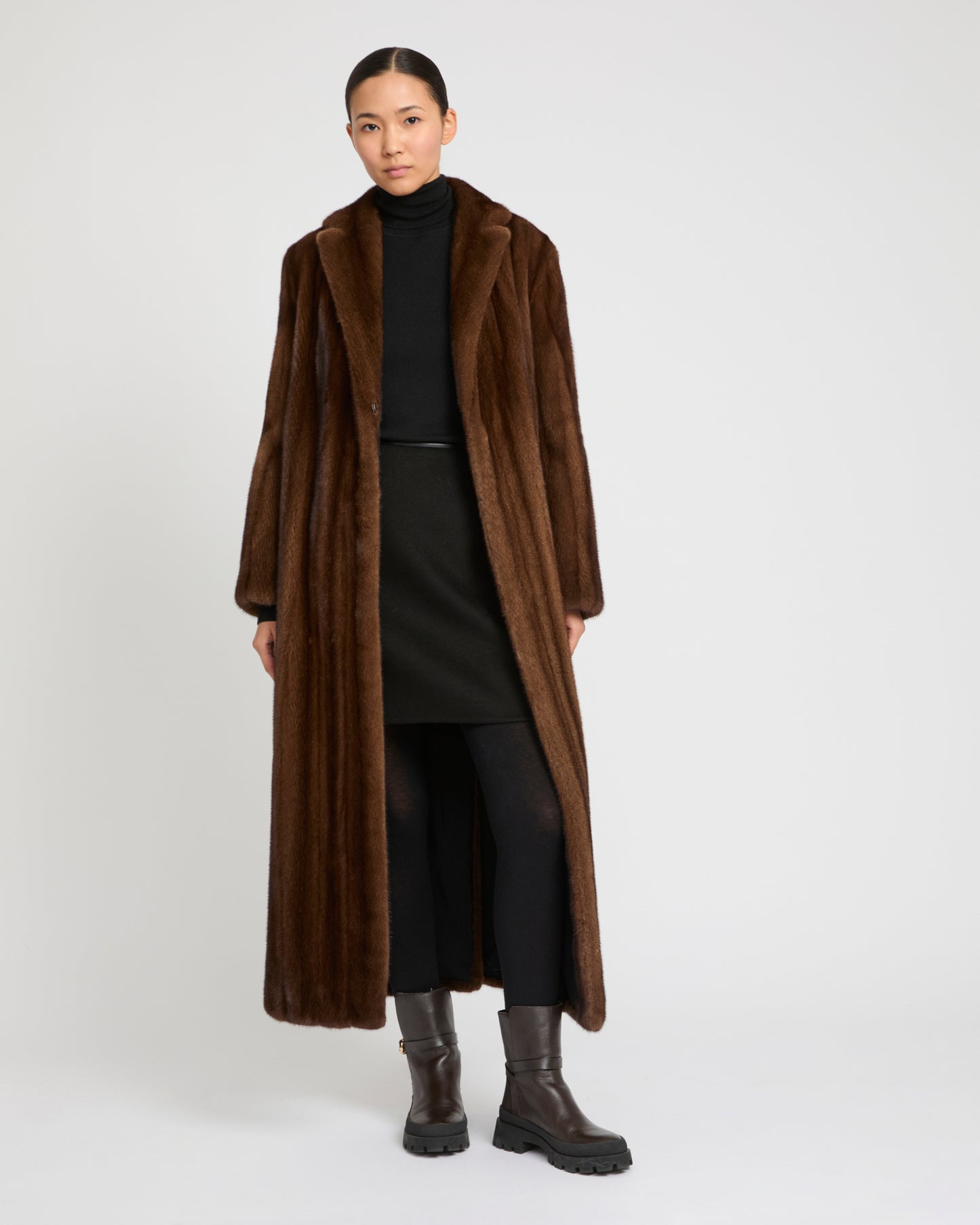 Long coat in long-haired mink fur