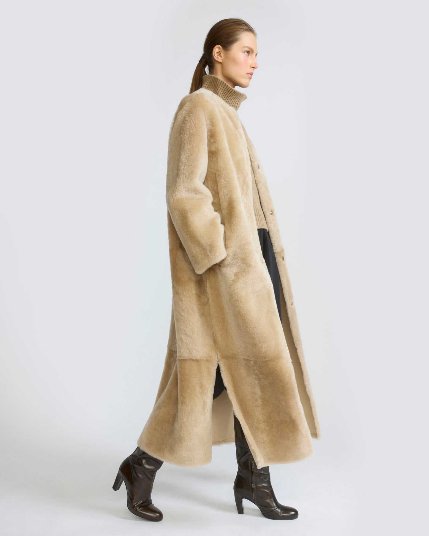 Extra long lambskin shearling coat - Yves Salomon - New Fall/Winter Collection