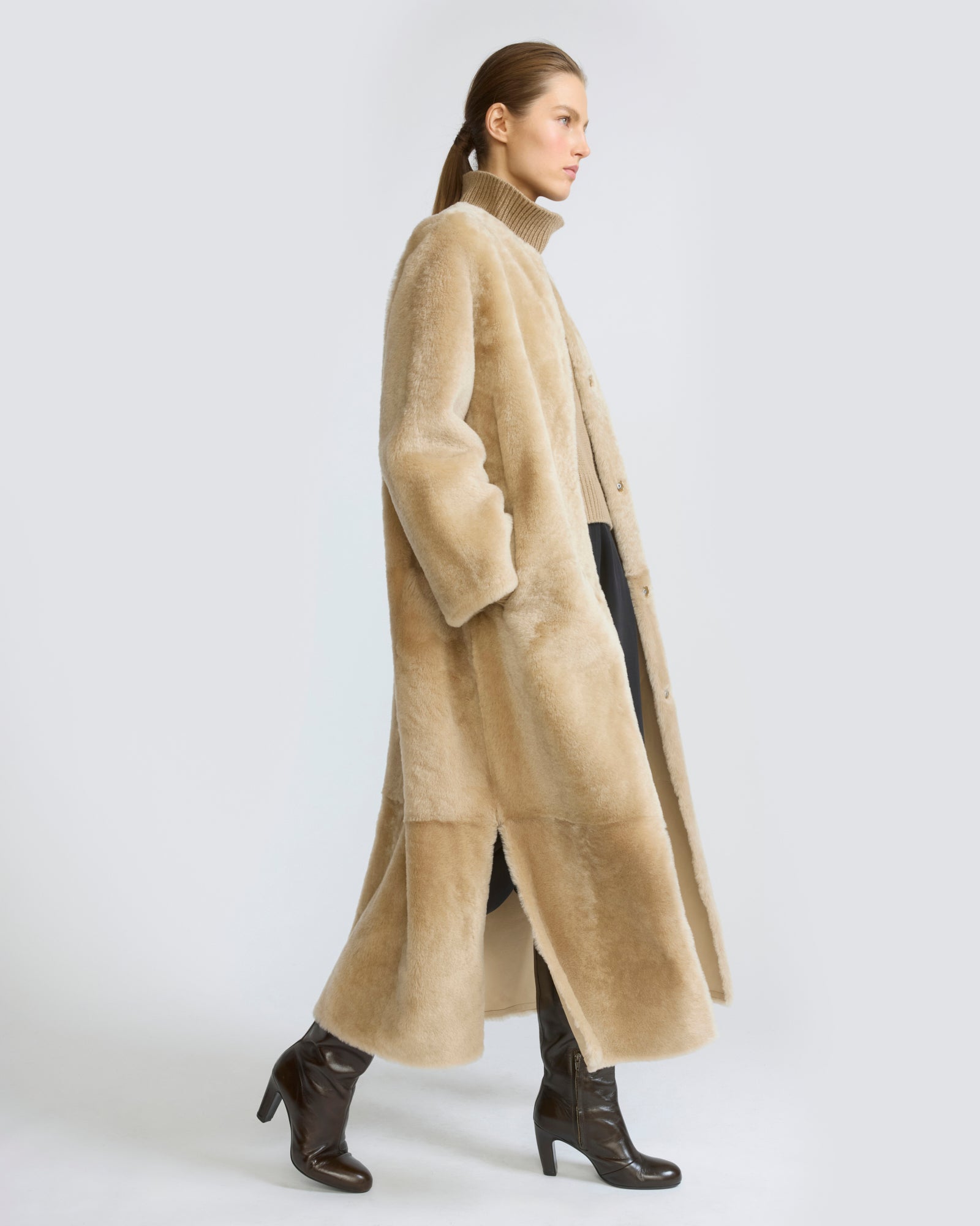 Extra long lambskin shearling coat - Yves Salomon - New Fall/Winter Collection