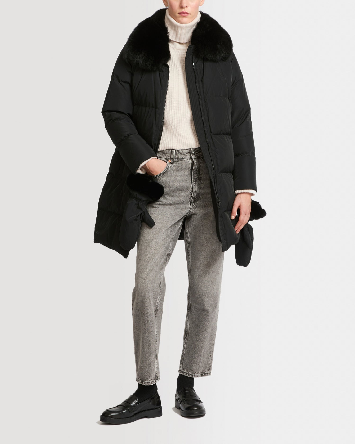 Long belted down jacket in technical fabric with fur collar -Yves Salomon