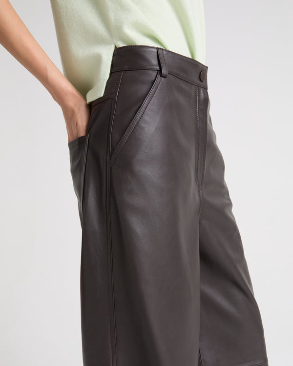 Straight trousers in lamb leather