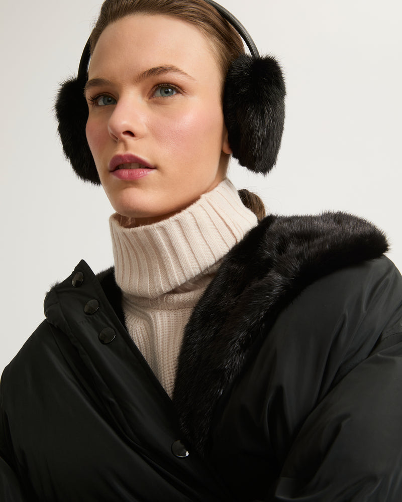 Hooded down jacket in technical fabric and mink fur - black - Yves Salomon