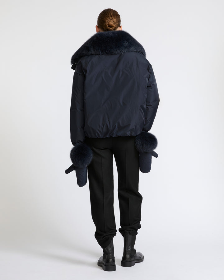 Short technical fabric down jacket with detachable fox fur collar - Yves Salomon - New Fall Winter Collection
