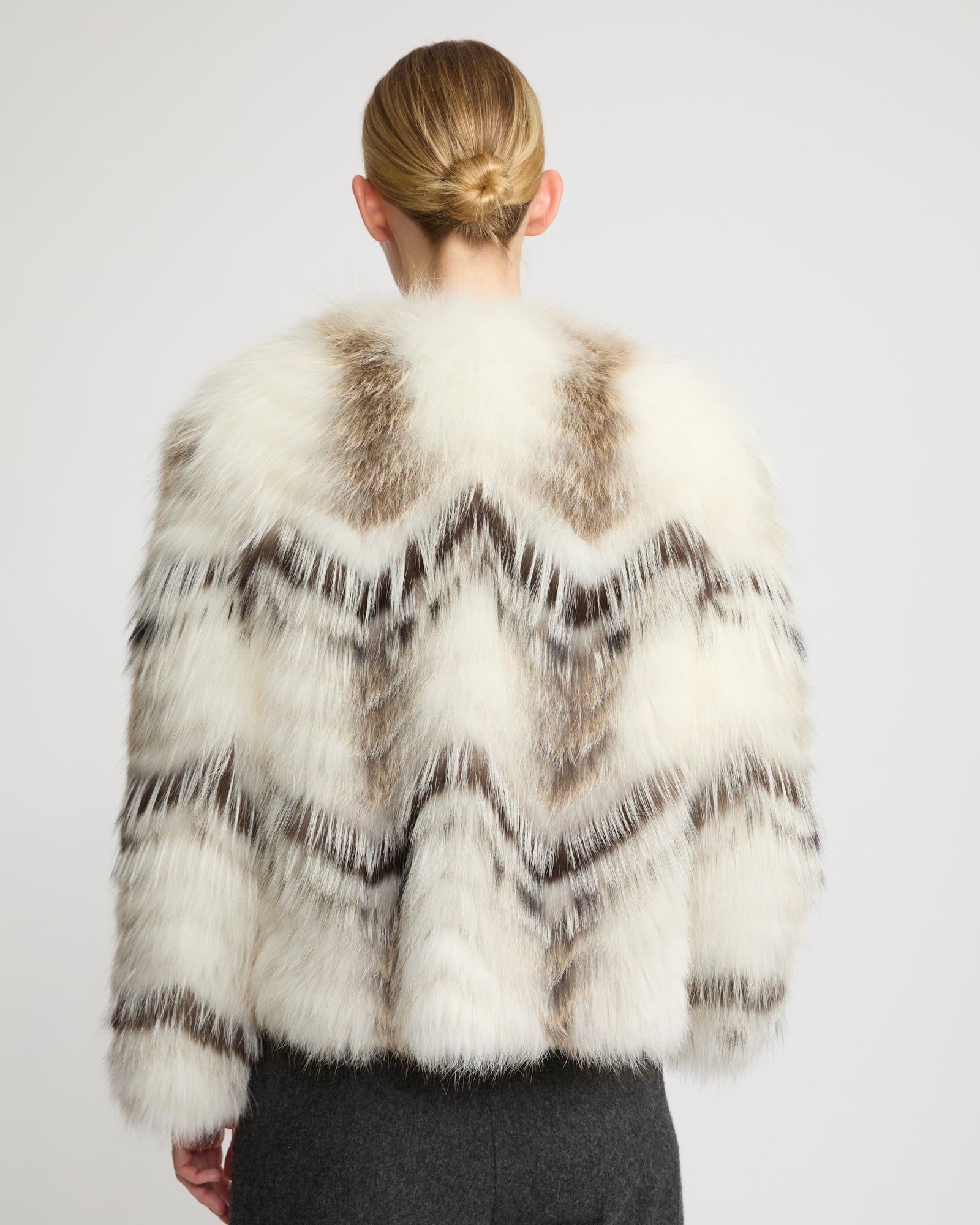 Belted cardigan in merino knit and fox fur - white inuit nuance