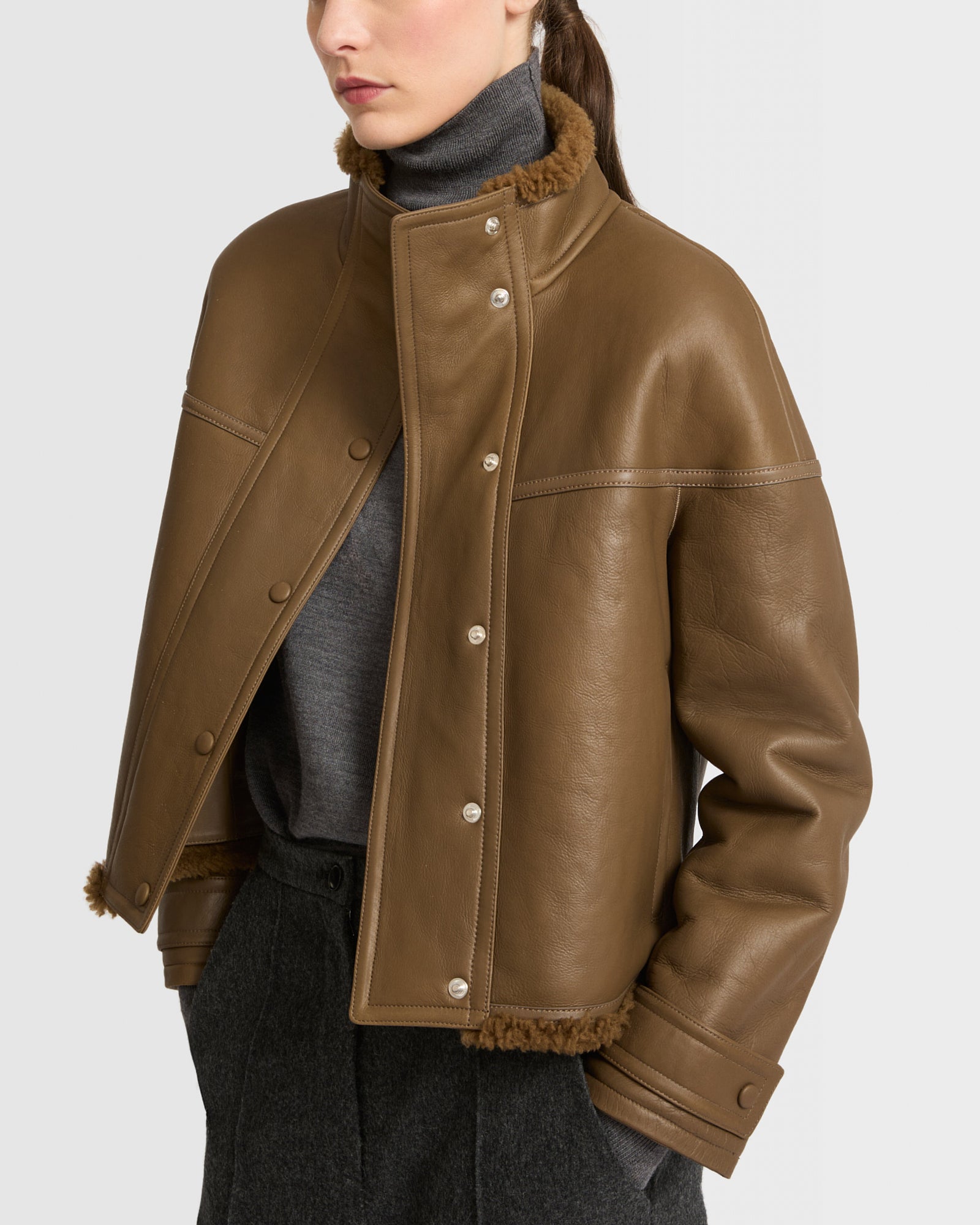 Gonfio merino cropped jacket - khaki - Yves Salomon – Yves Salomon US