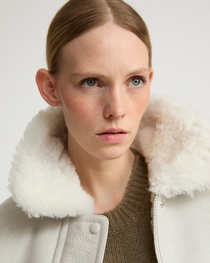 Short jacket in curly Tuscan shearling with vintage finish