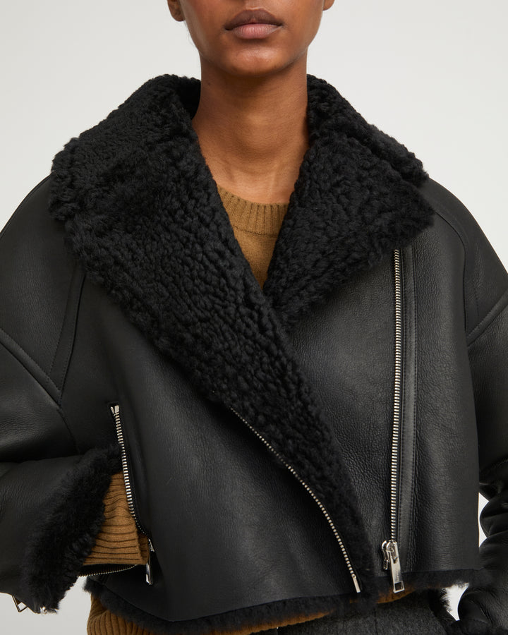 Cropped biker jacket in Icelandic Merino shearling with vintage finish