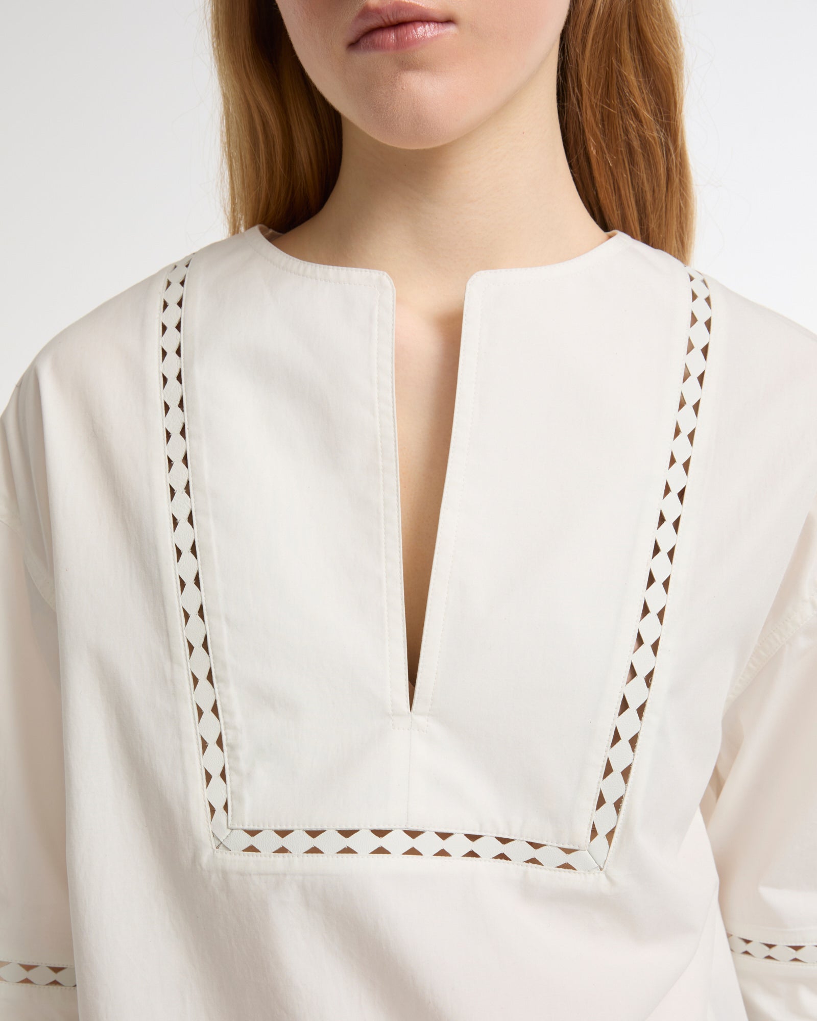 Short sleeve poplin blouse with leather details -Summer sale - Yves Salomon