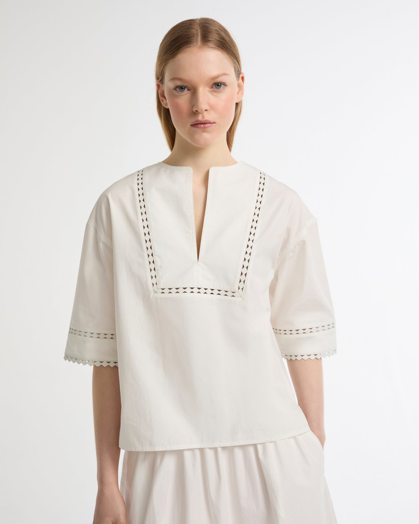 Short sleeve poplin blouse with leather details