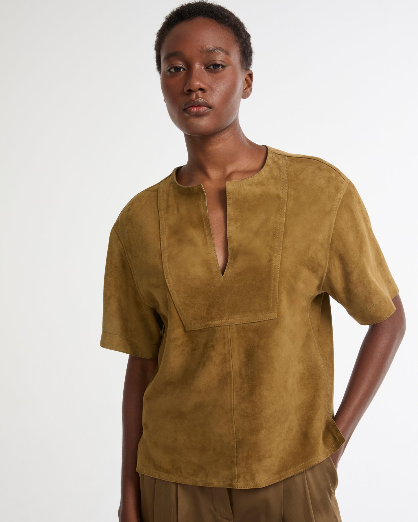 Double-sided lambskin short-sleeved blouse