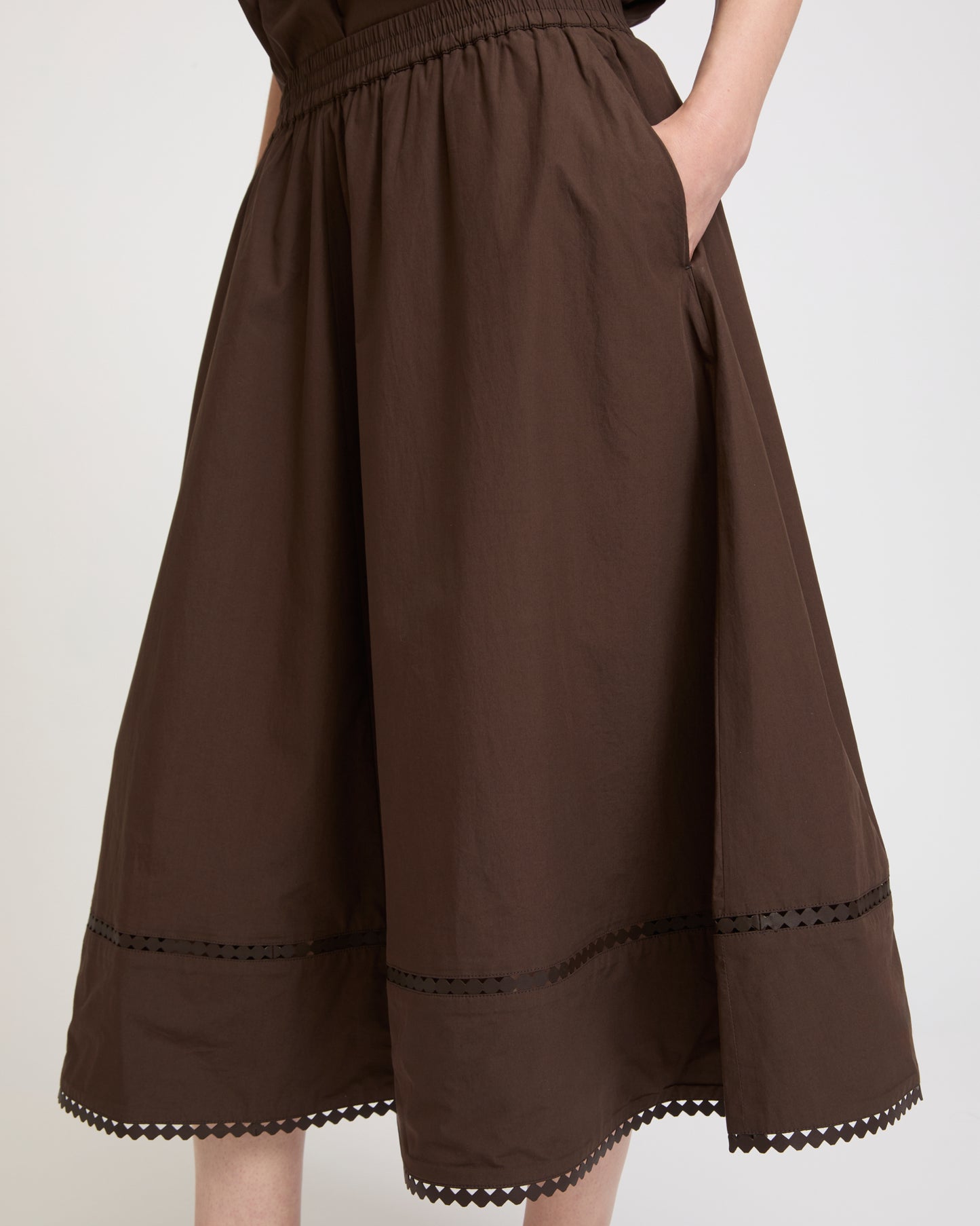Poplin skirt with leather details