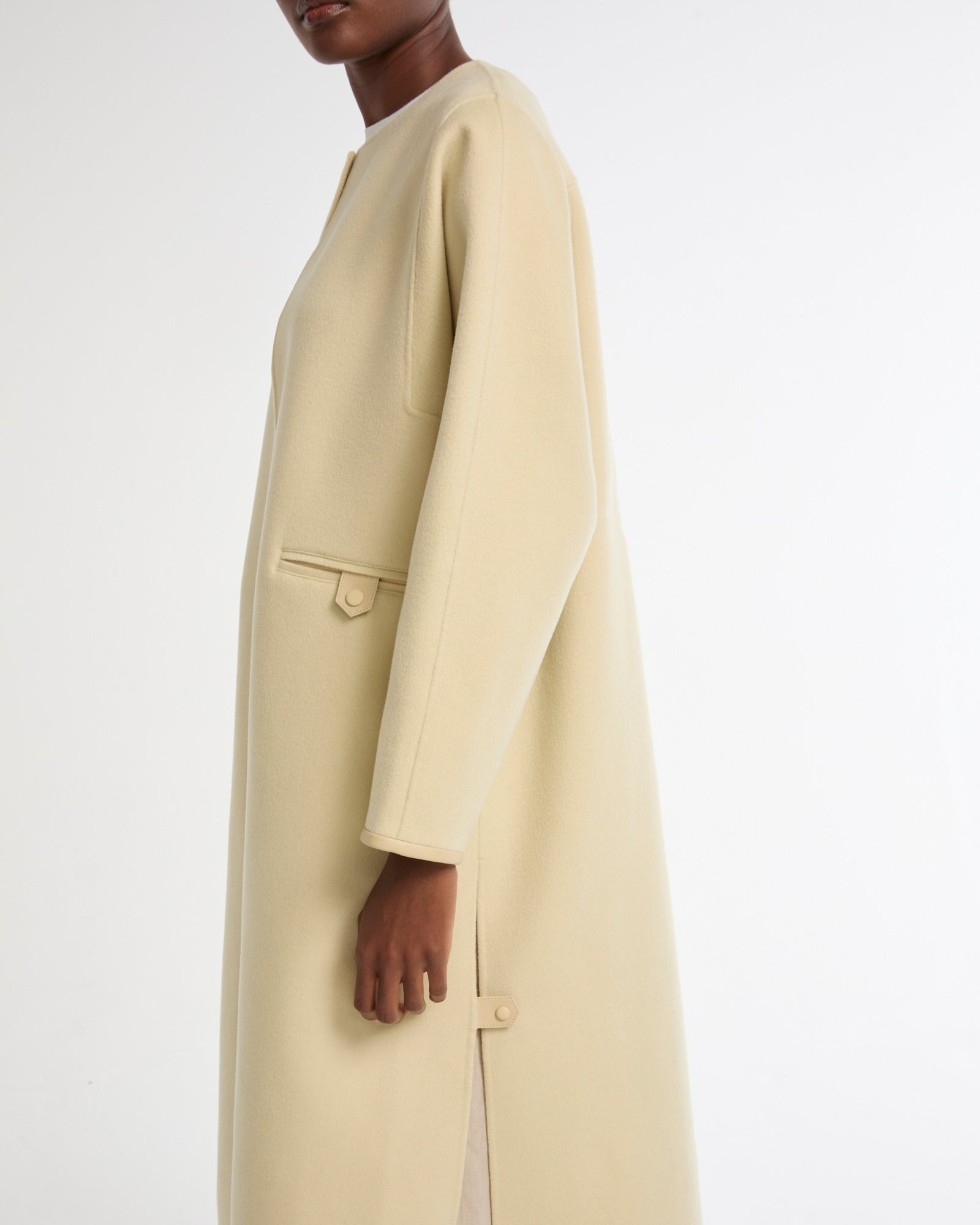 HELK ヘルク 新品 2WAY MOUTON LONG COAT Alaska Long Shearling Coat in Cream | Oh Polly
