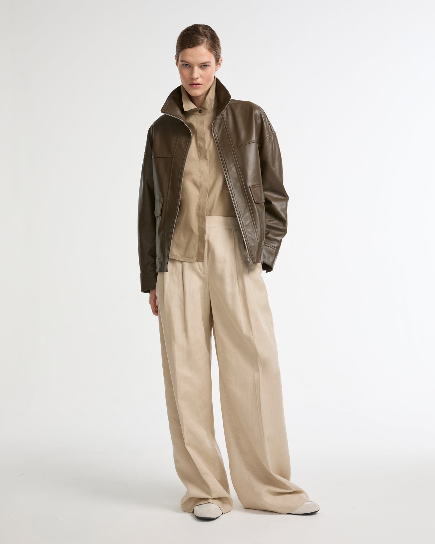 Lamb leather short jacket