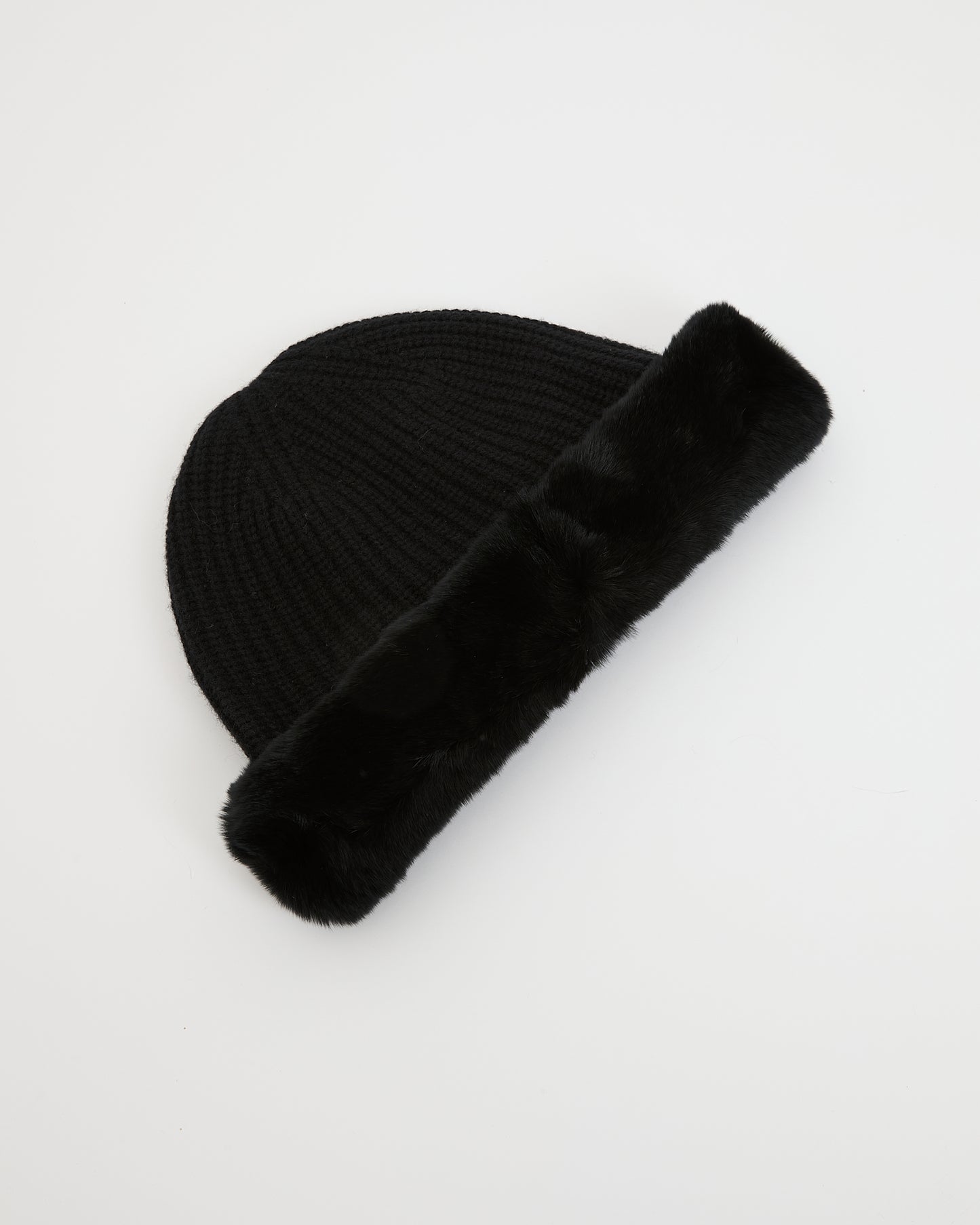 Cashmere and wool knit beanie with rex rabbit fur turn-up