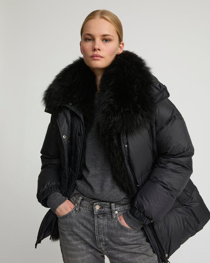 Mid-length down jacket with fluffy lambswool trim - Yves Salomon