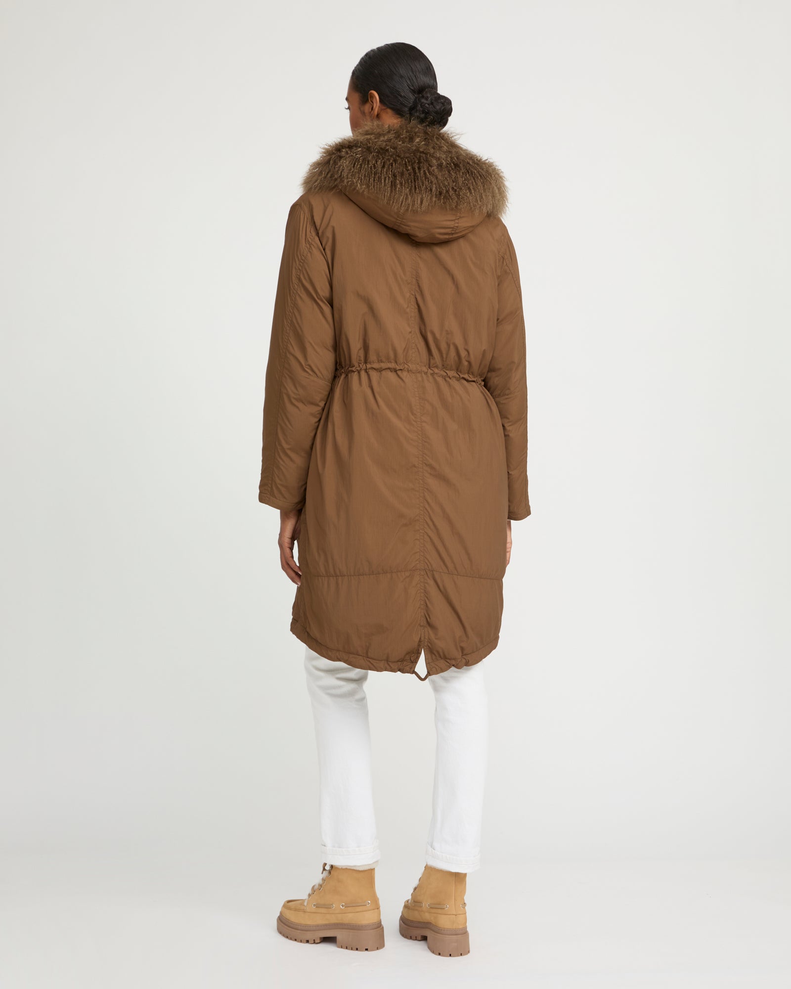 Ultra-light down parka with curly lambskin trim - Yves Salomon
