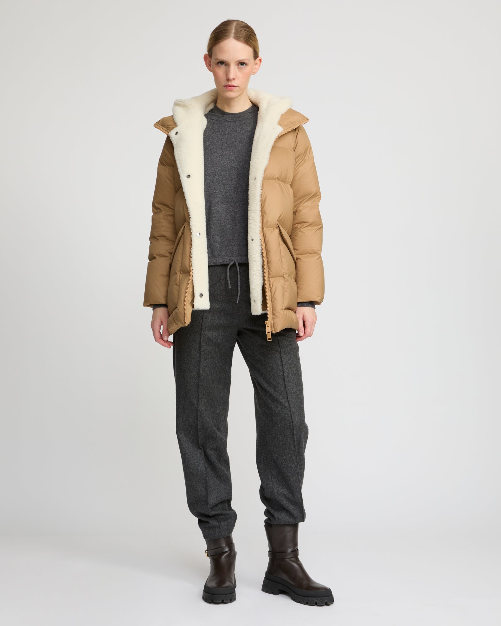 "A" line down jacket with lambskin shearling bib - Yves Salomon