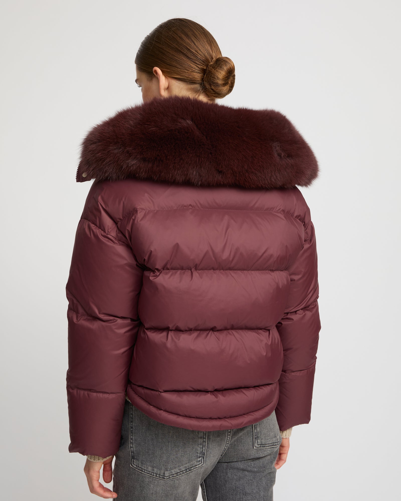 Short down jacket with fox trim - Yves Salomon